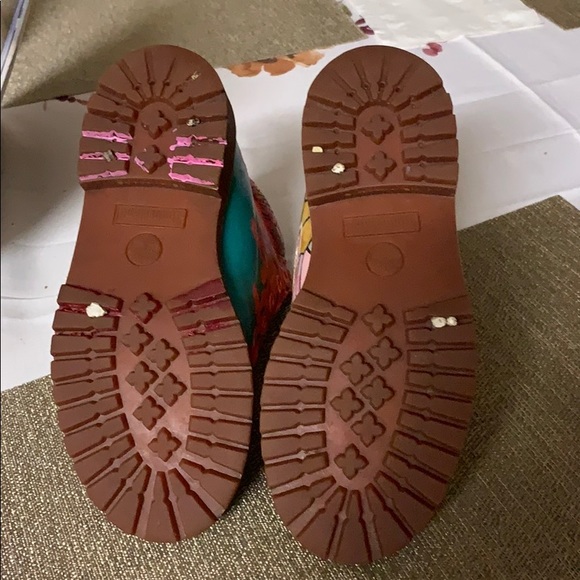 Custom Timberlands - Picture 5 of 5